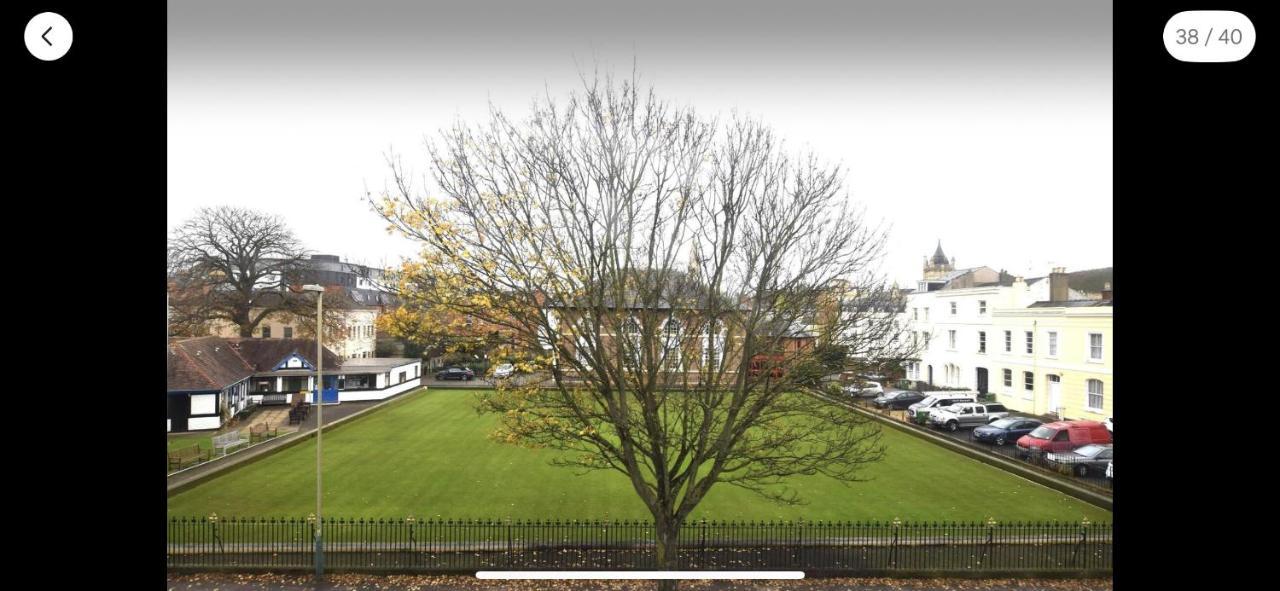 Ambrose Apartments เชลเทนแฮม ภายนอก รูปภาพ